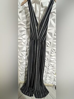 Lani California Vertical Strip Criss Cross Back Jumpsuit -Black & White Medium